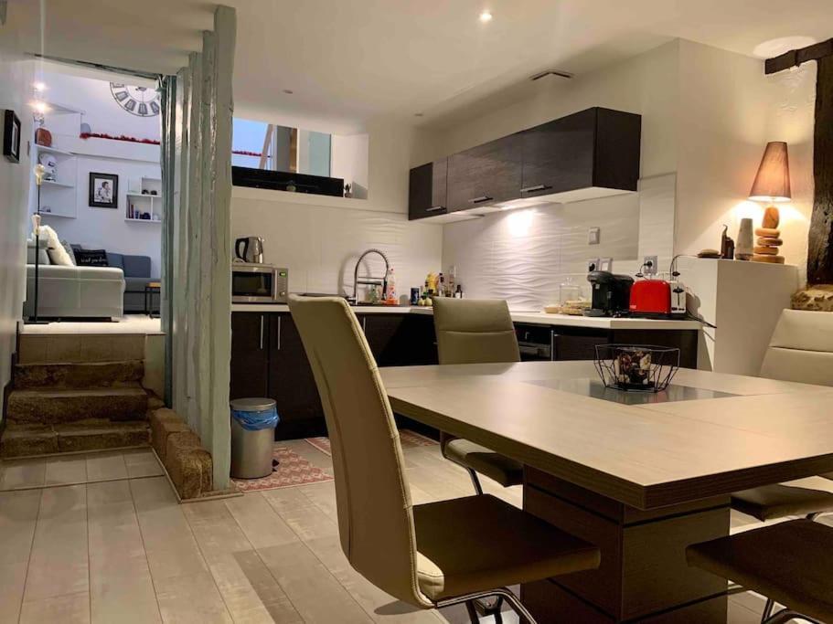 לימוז' Triplex De Charme Centre Ville מראה חיצוני תמונה